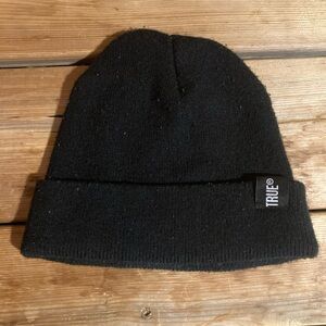 True trend hat Black Beanie Hat